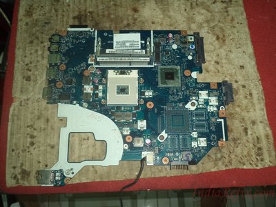 LA-7912P_.JPG